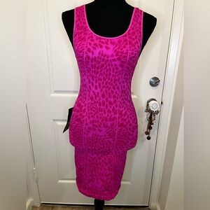 Bebe Hot Pink Jacquard Leopard Print Bodycon Dress- NWT, size Petite Small